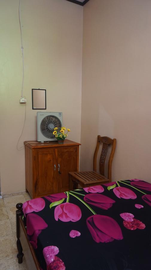 Arriani Homestay Каримунджава Экстерьер фото